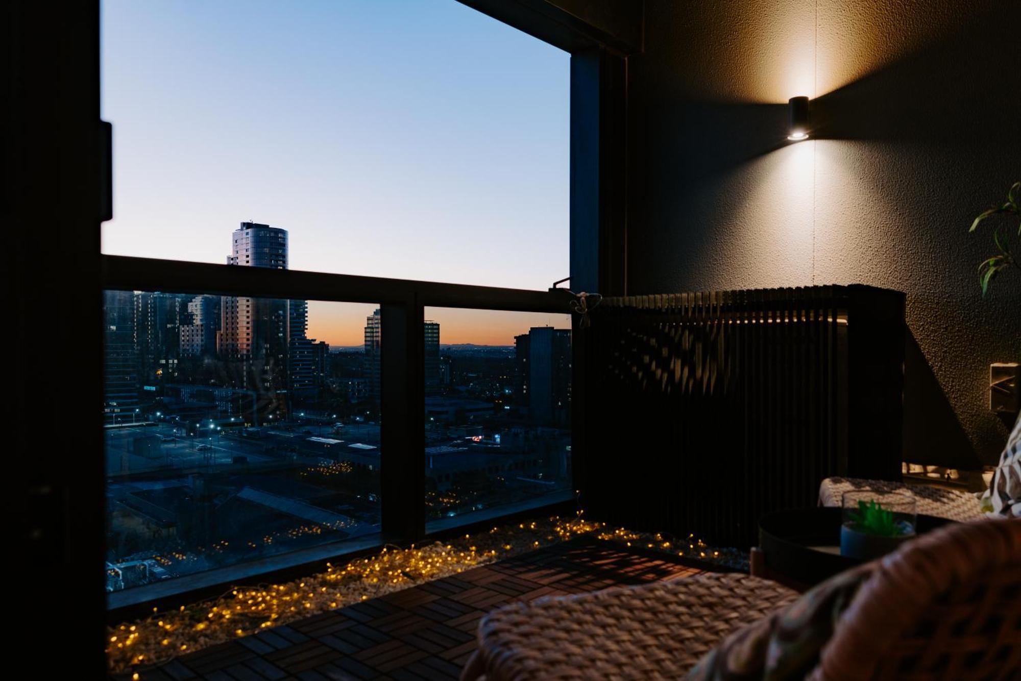 Skyone Lux 2Bed Room Aprt In Boxhill With Car Park Box Hill Luaran gambar