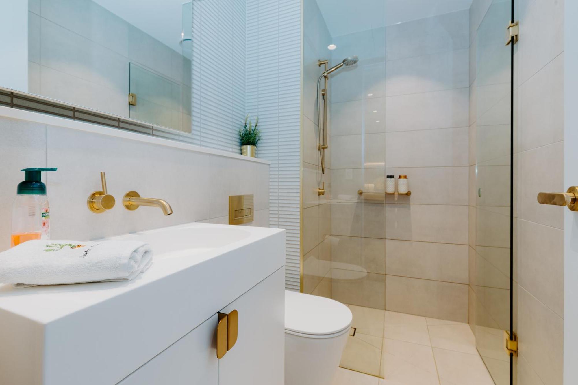 Skyone Lux 2Bed Room Aprt In Boxhill With Car Park Box Hill Luaran gambar